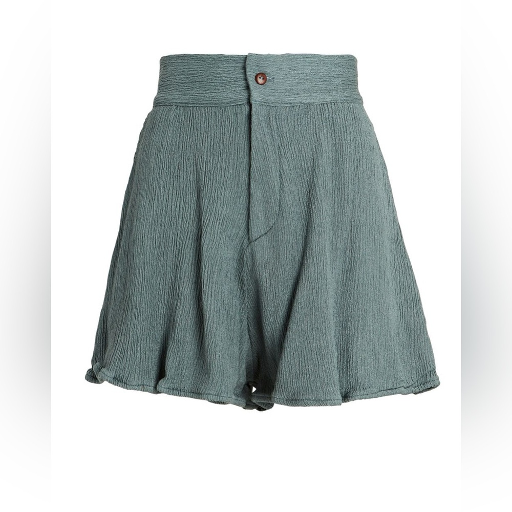 Savannah Morrow | Verita Gauze shorts